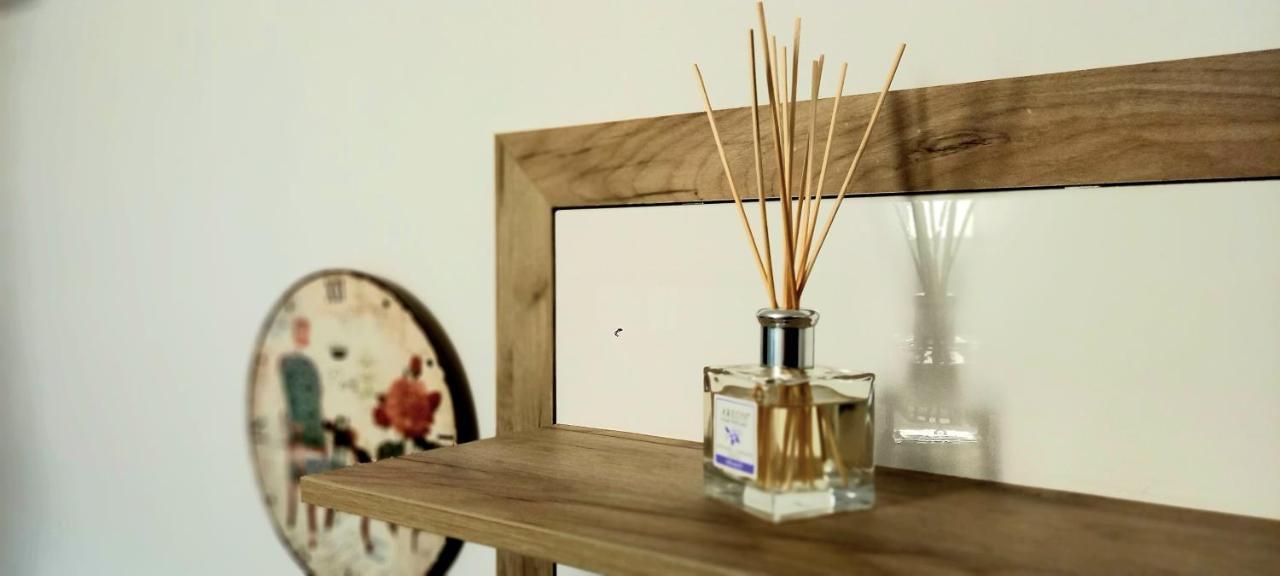 33 Coquette Apartment Baia Mare Ngoại thất bức ảnh